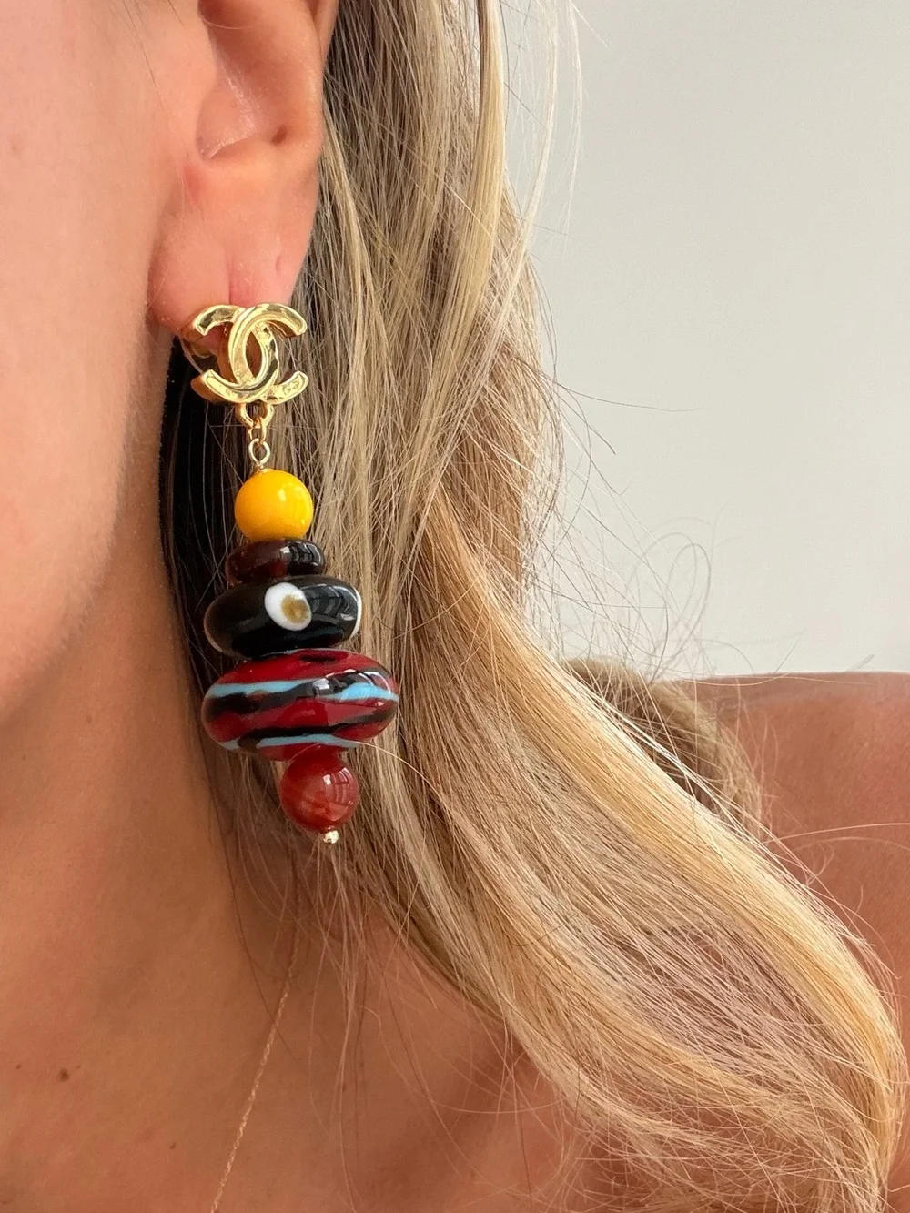 ❤️CHANEL Gold-Logo Drop Earrings with Red, Black, Yellow & Blue Beads✨